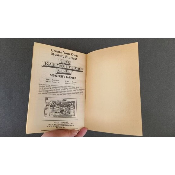 The Babysitters Club, Mystery #10, Stacey and the Mystery Money - Picture 9 of 10